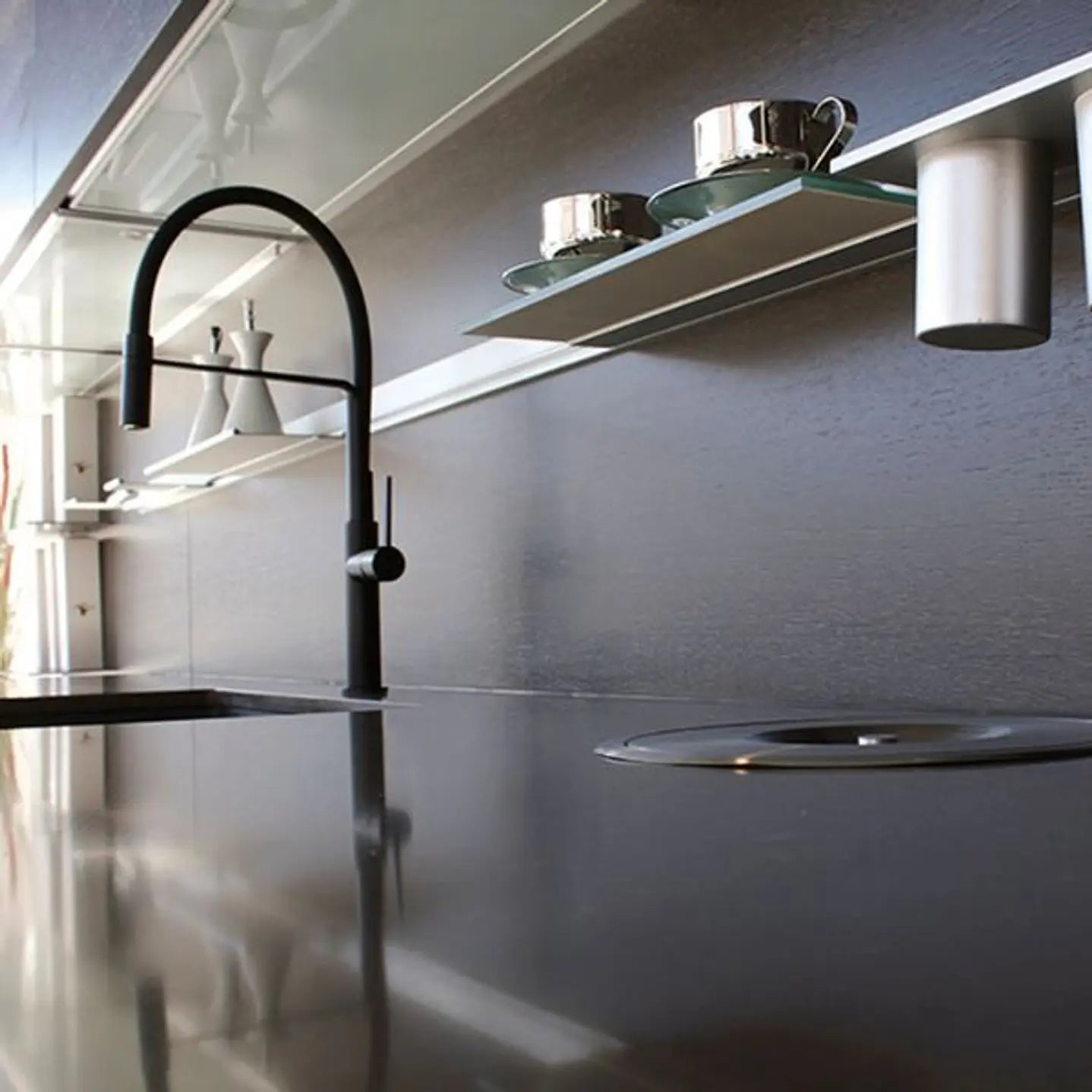 Grifo Monomando Chef Slim 255 mm Negro Mate | Diseño Compacto y Cold Open