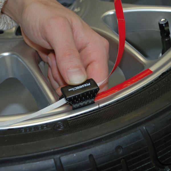 Adhesivo Llantas Rojo Foliatec 4x2.15m | Personalización Neumáticos - TU ULTIMO CLIC