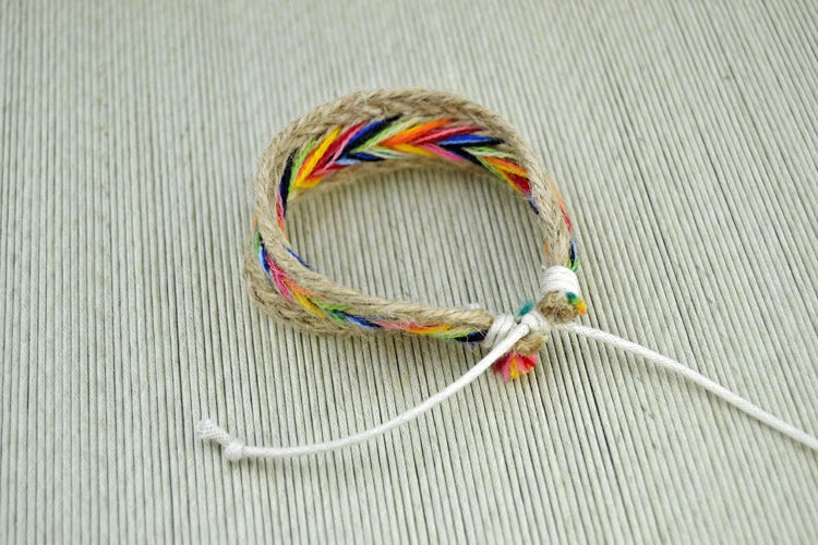 Pulsera Colorida Midofare - Algodón y Lino Natural Hecha a Mano
