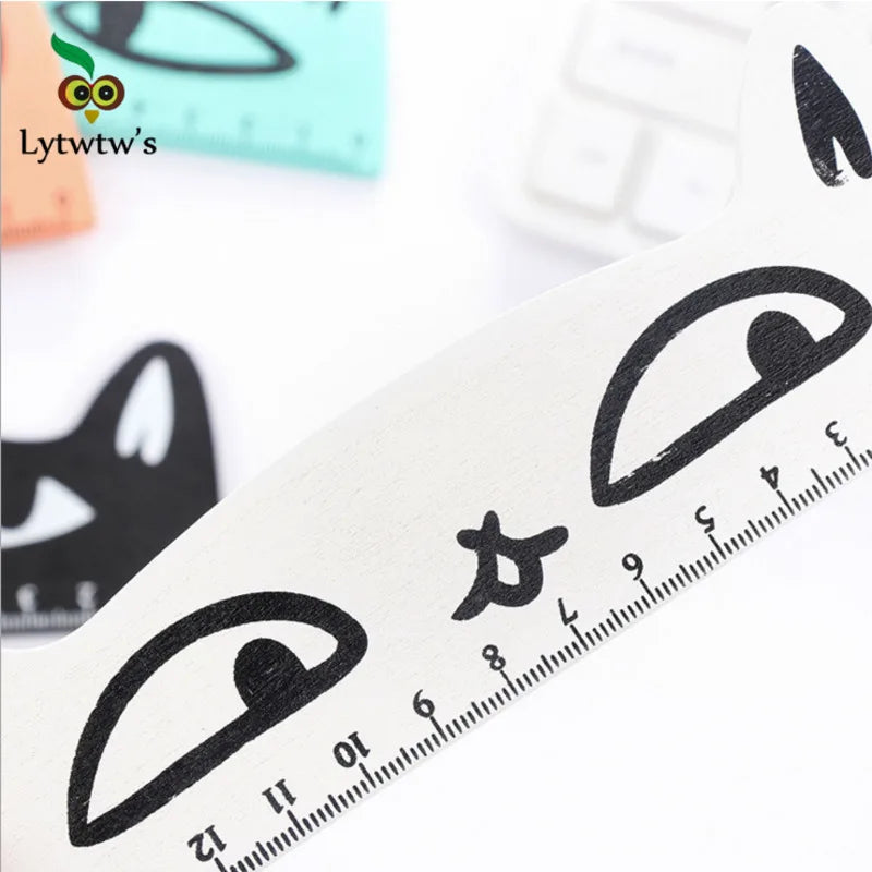 Regla Kawaii Gato Negro Lytwtw’s - 15 cm Madera