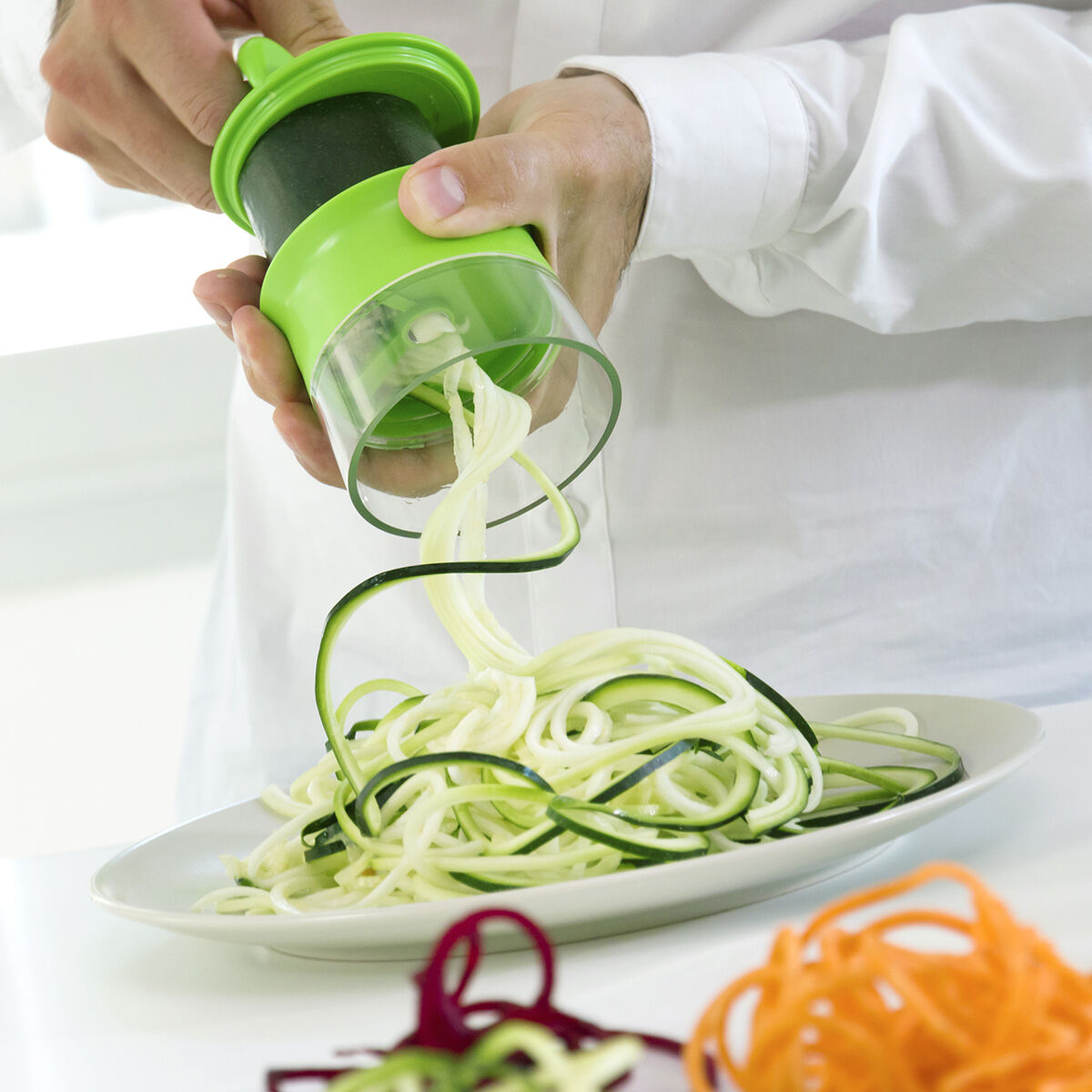 Cortador de Verduras en Espiral Spiru InnovaGoods - Espaguetis Vegetales Saludables