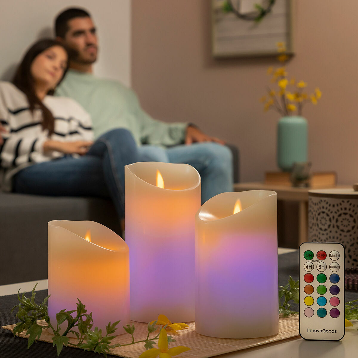 Velas LED Multicolor InnovaGoods  Set de 3 Velas Decorativas con Mando
